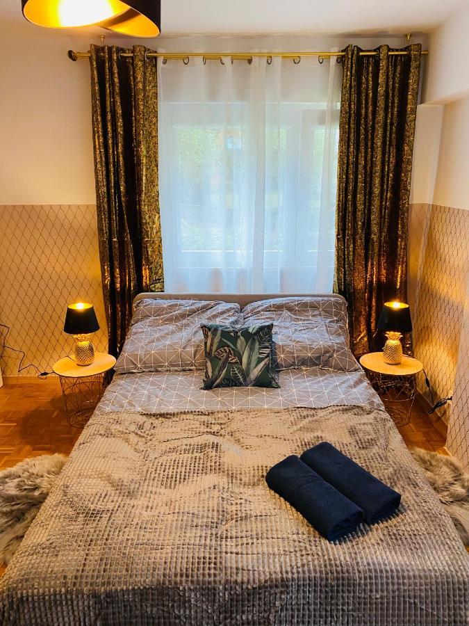 Clicktheflat Solidarnosci City Center Apart Rooms 바르샤바 외부 사진
