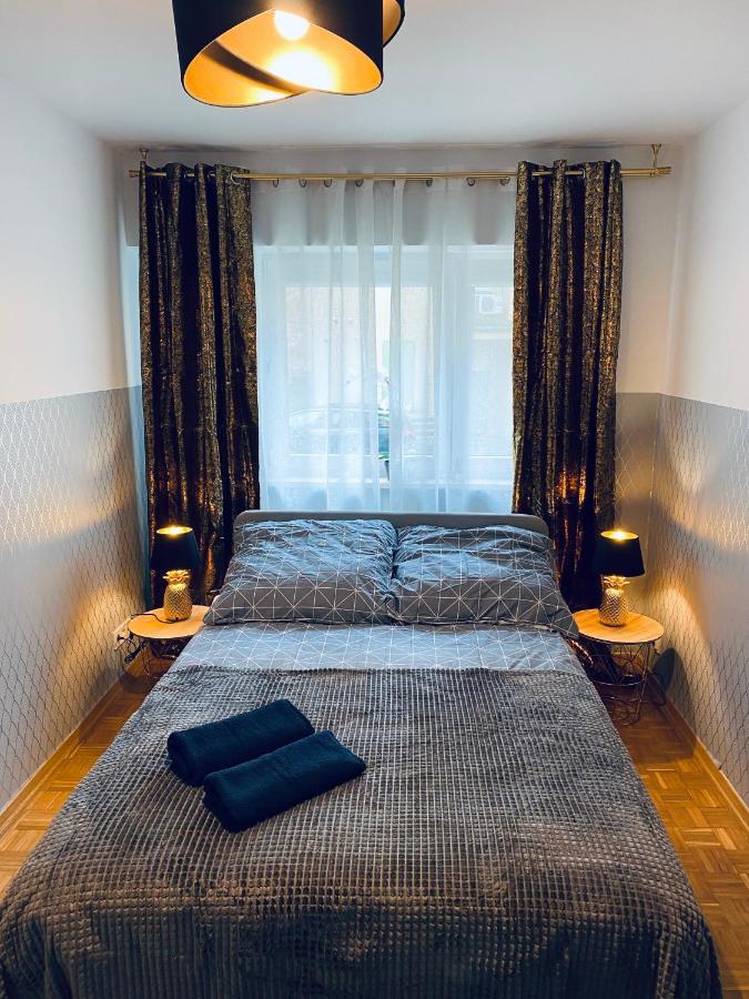 Clicktheflat Solidarnosci City Center Apart Rooms 바르샤바 외부 사진